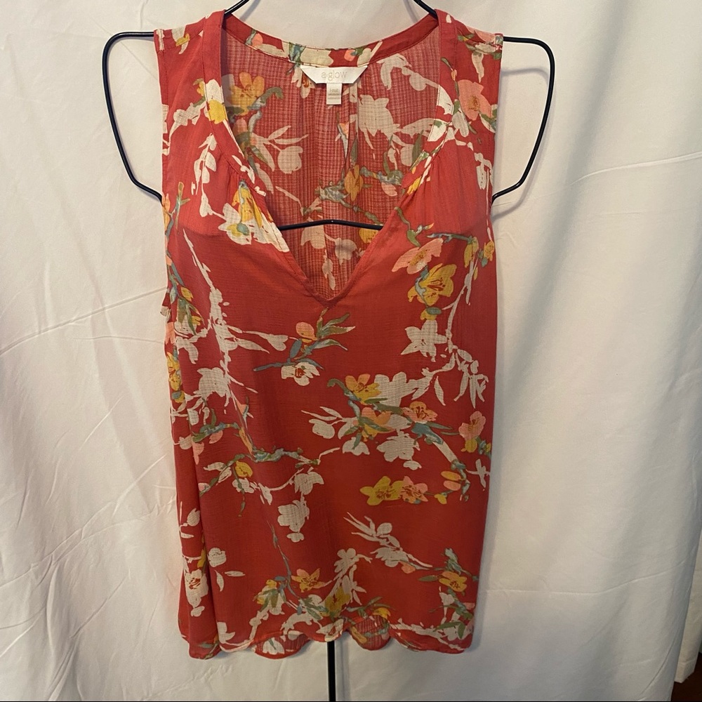 NWOT A Glo Coral with Floral Pattern flowy sleeveless Maternity Top Size Large